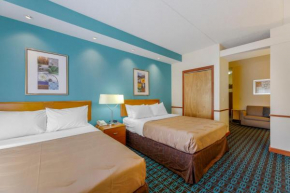 Отель Quality Inn & Suites  Сандаски